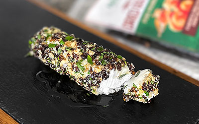 Queso de cabra con cobertura de aguaymanto y nueces