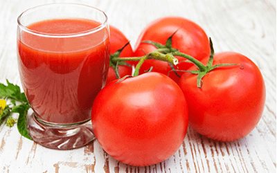 El jugo de tomate favorece la salud cardiovascular