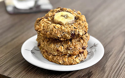 Galletas de mantequilla de maní con avena y amaranto