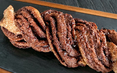 Trenza de quinua roja con chocolate