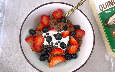 Chocolate Quinoa Flakes Bowl with Berries