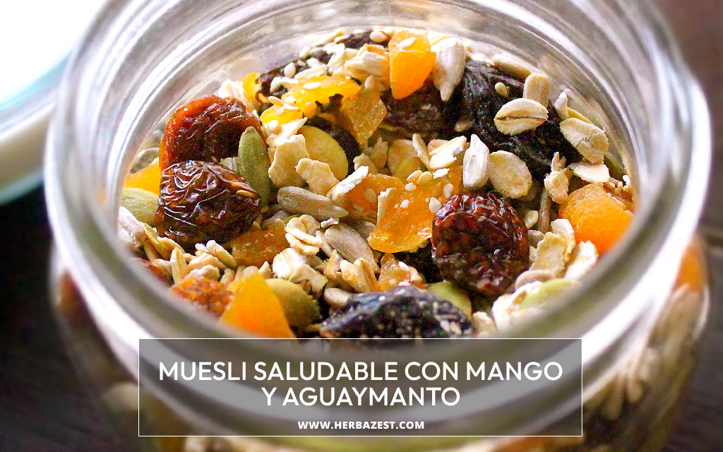 Muesli saludable con mango y aguaymanto