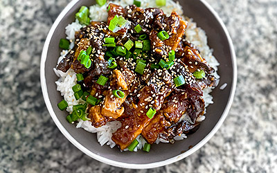 Salteado de tofu y champiñones