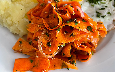Ensalada asiática de zanahoria