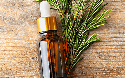 Revelan beneficios del aceite de árbol de té para el acné