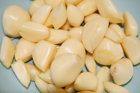 New Study: Antioxidant Properties Improve After Garlic Sprouts for Five Days